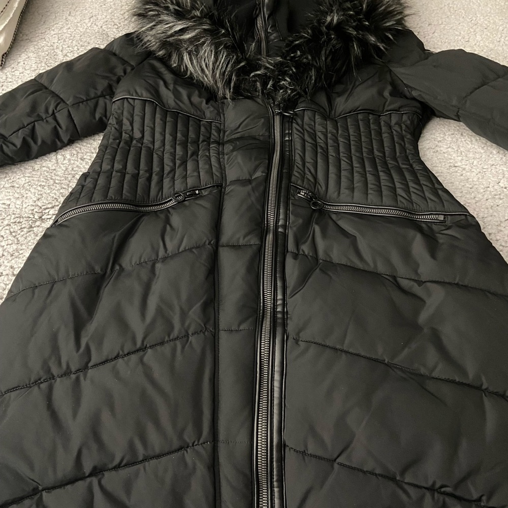Noize  black winter coat size large slightly used wore 2x very clean